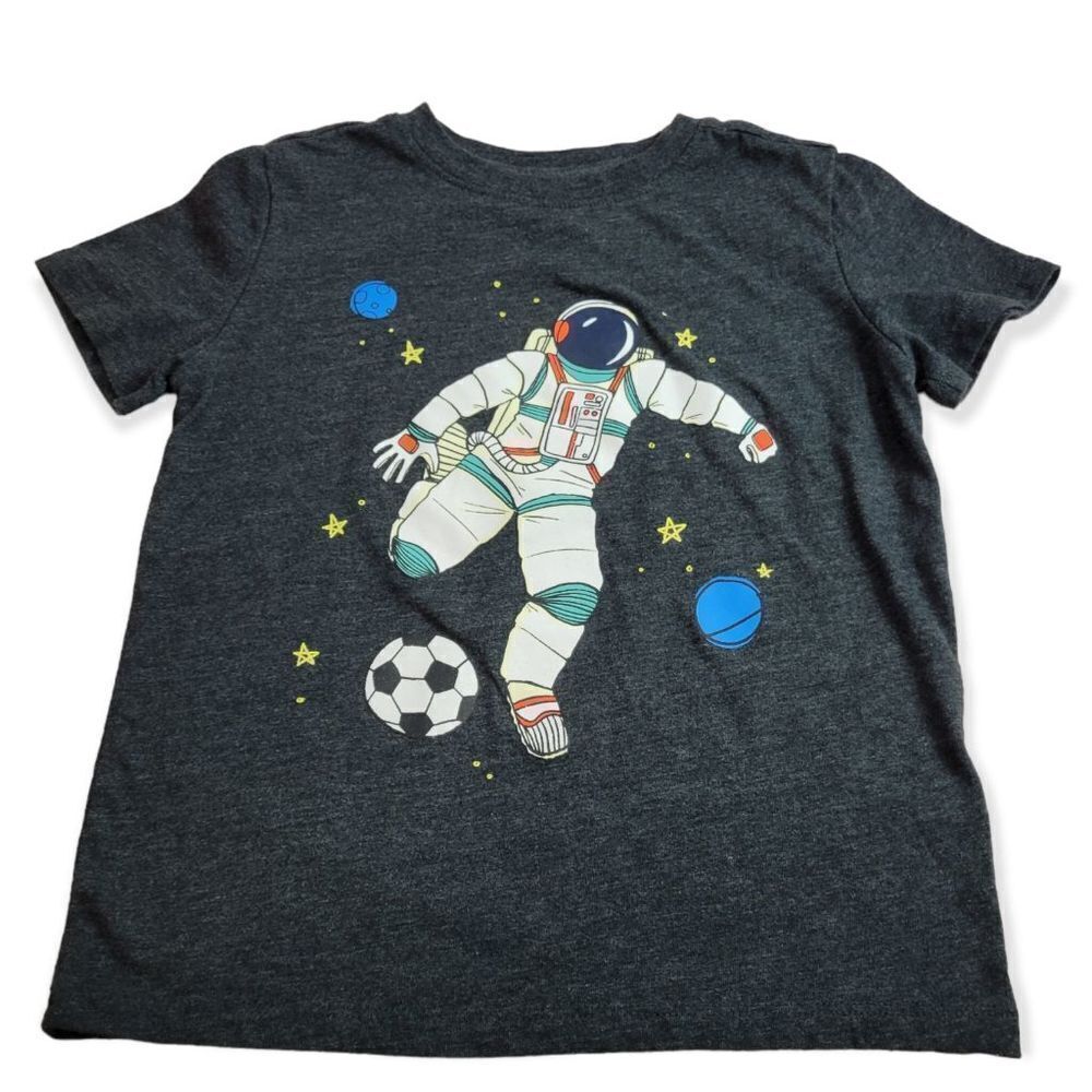 Cat & Jack astronaut soccer shirt XS 4/5